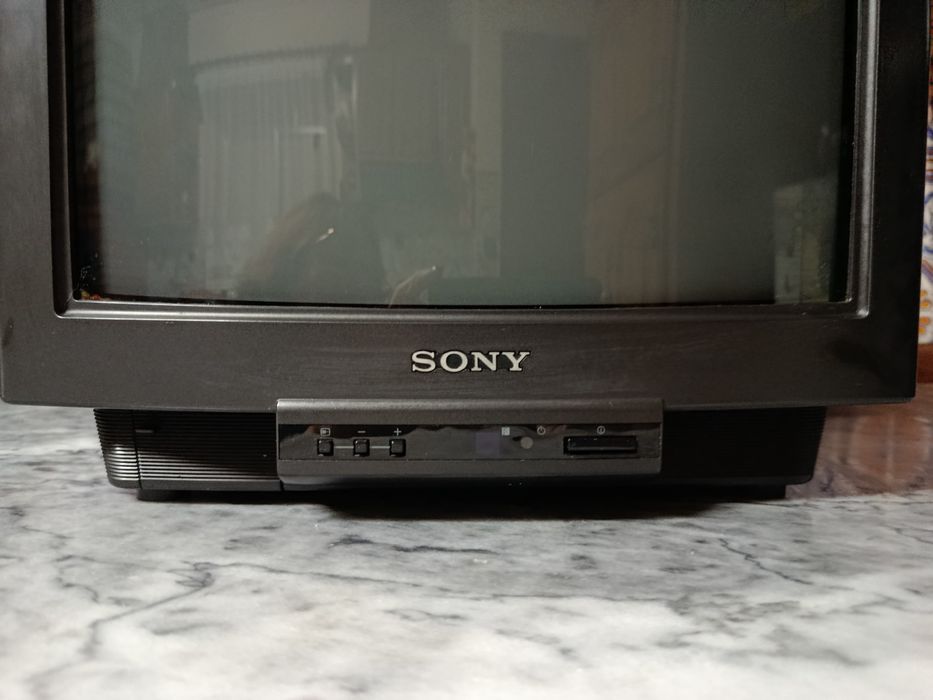 TV Sony a preto e branco
