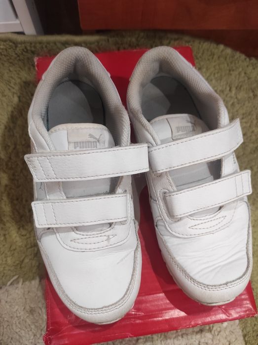 Взуття дитяче спортивне