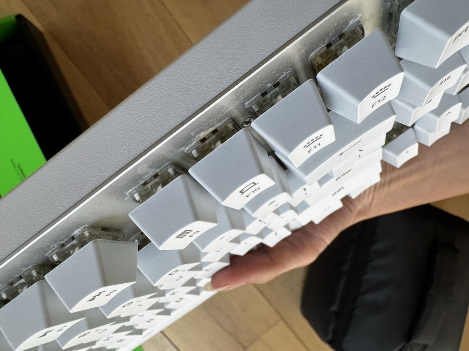 Razer Pro Type Keyboard64584485698945121