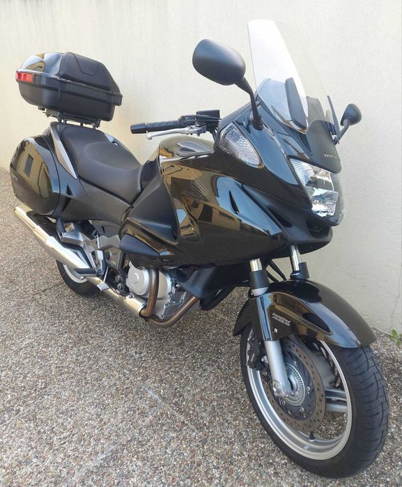 Honda Deauville NT 700 VA (( 17,000 Kms )) Nacional