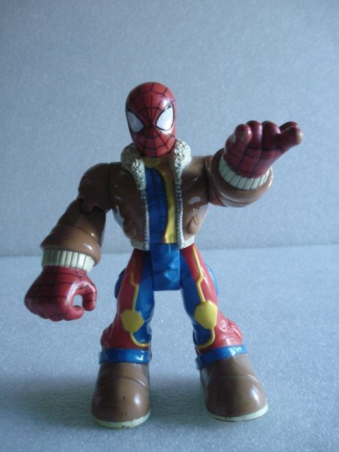Rara figura SpiderMan da Marvel de 2003 Milheirós • OLX Portugal