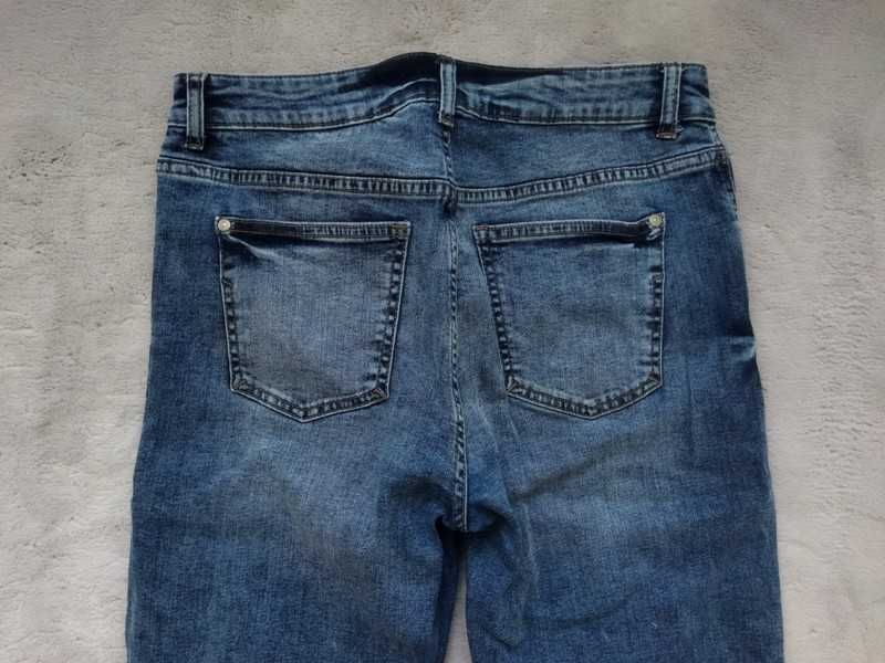 Spodnie jeansowe damskie Reserved. Rozmiar 38. Super stan