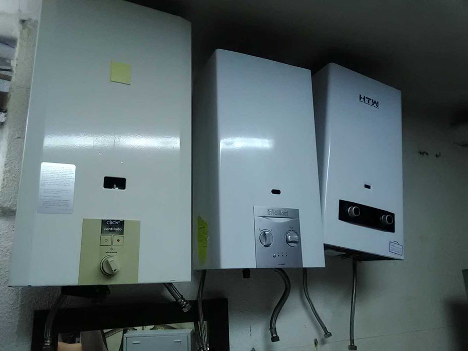 vários esquentadores ,normais ,automáticos e ventilados .alguns novos