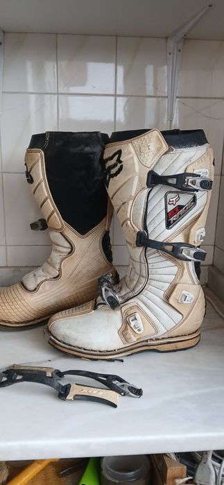 Botas para andar de motoquatro