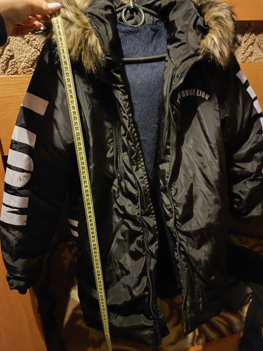 Продам детскую зимнюю куртку и другие детские вещи