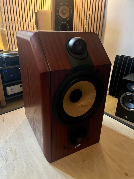 Bowers & Wilkins CDM-1 kolumny podstawkowe głośniki