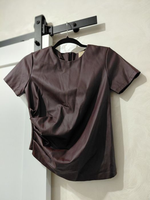 Одяг, боді новорічні, кофти, плаття, вс е разом 400