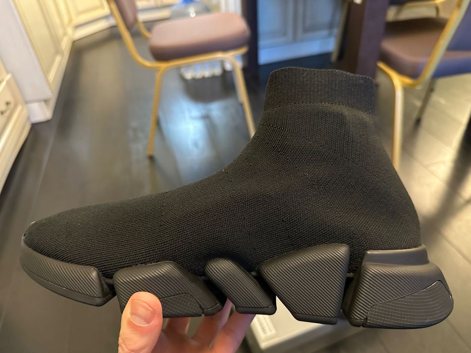 Balenciaga Speed 2.0 — оригінал, 41 розмір, стан нових
