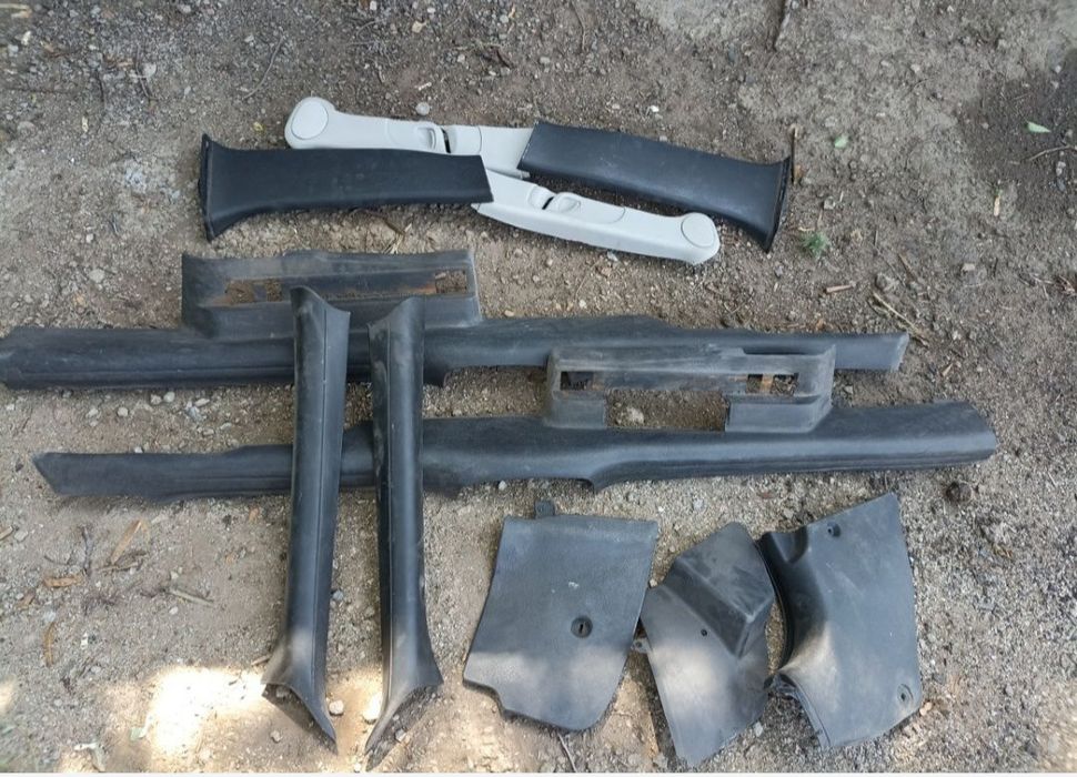 Пластик салона багажника обшивка Опель Вектра Б