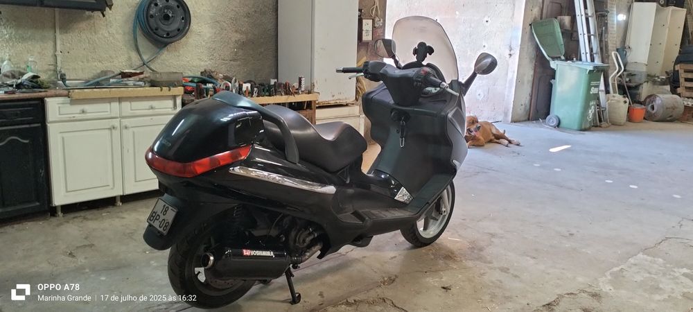 PIAGGIO X8 250 ie
