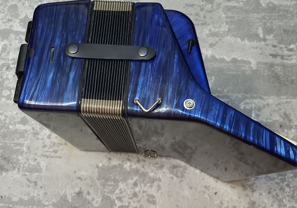 Акордеон Weltmaster Amigo, 3/4