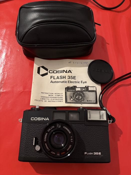 Máquina Fotográfica Analógica Cosina Flash 35E
