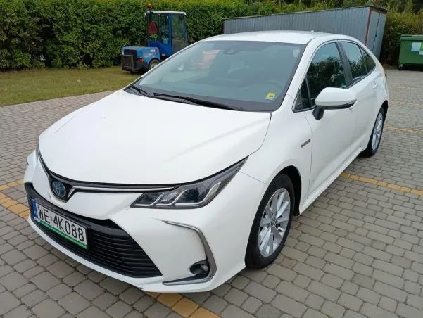 Toyota Corolla Toyota Corolla 1.8 Hybrid Comfort e‑CVT FAKTURA VAT 23%