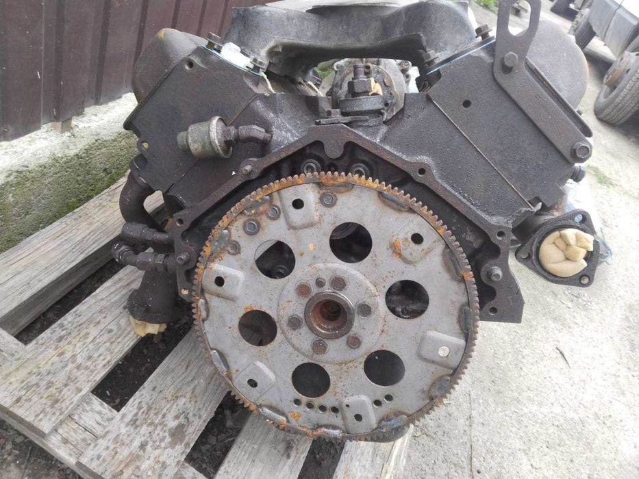 двигун HMMWV 6,2