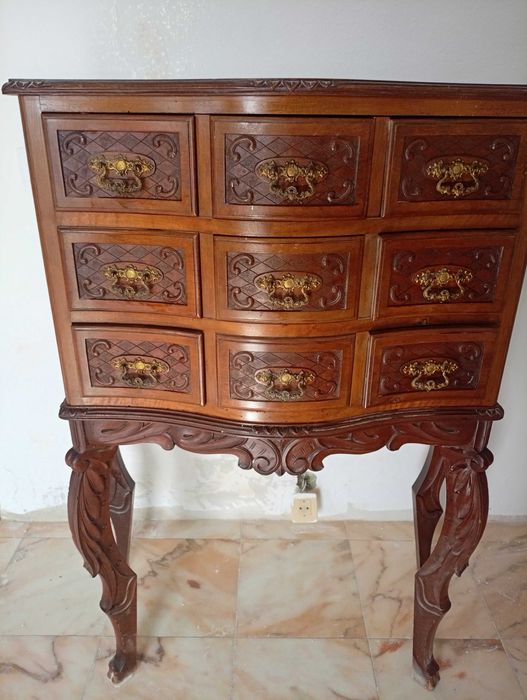 Mobília antigo vintage