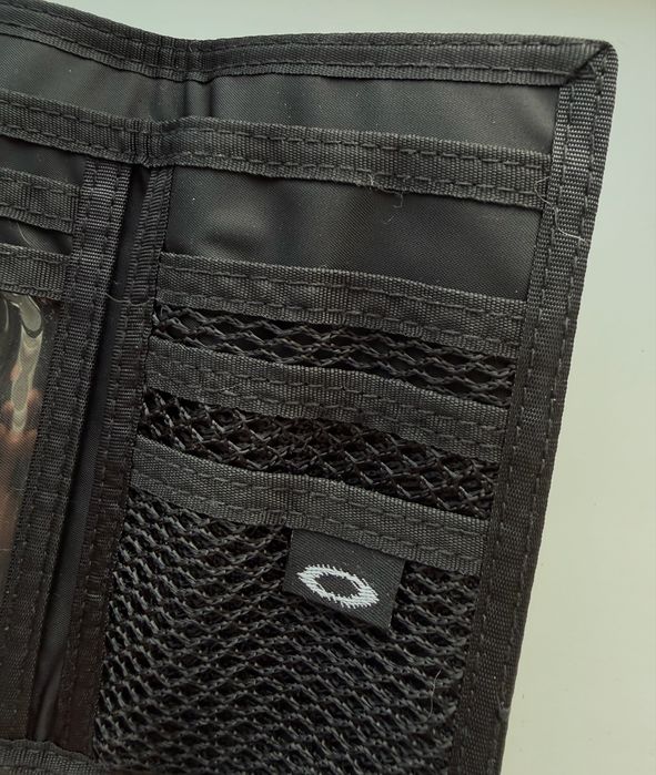 Гаманець OAKLEY Large Kevlar Carbon fiber 2000S