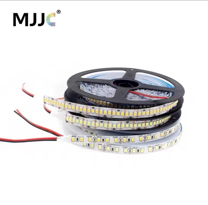 Світлодіодна стрічка SMD 2835, 12В, натуральний білий, 120-240 LED/м