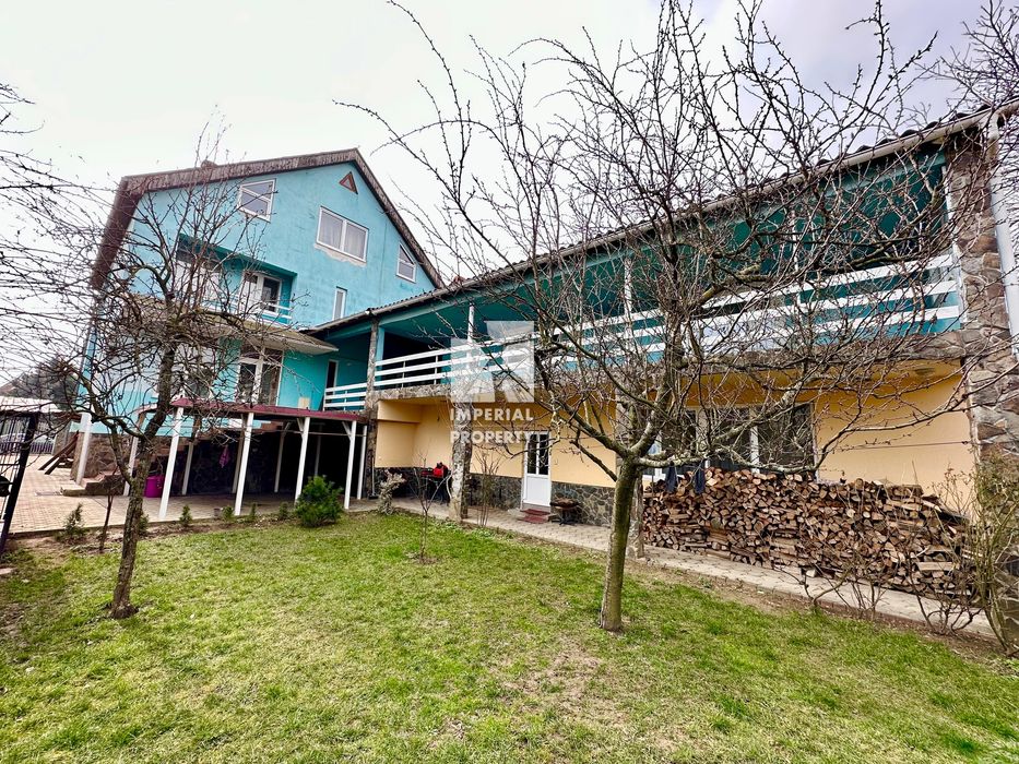 Продам великий будинок в Ужгороді! Підійде під комерційні проєкти !