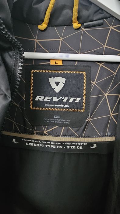 Casaco revit mota