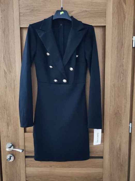 Elegancka Sukienka