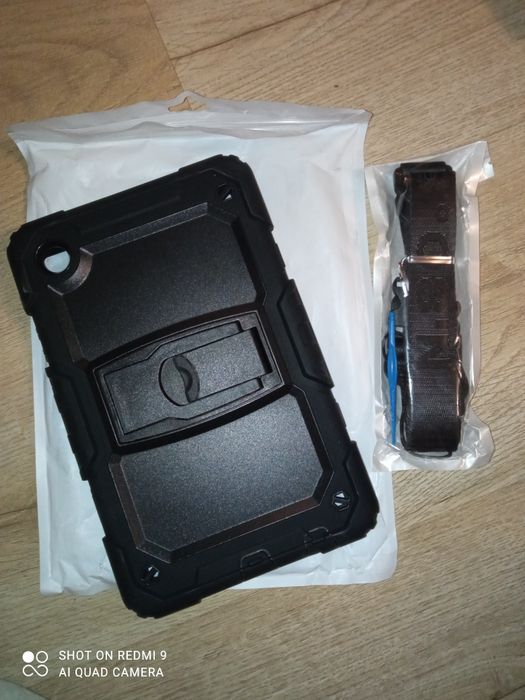 Etui pokrowiec futerał case kabura plecki tablet Samsung A7 Lite T220