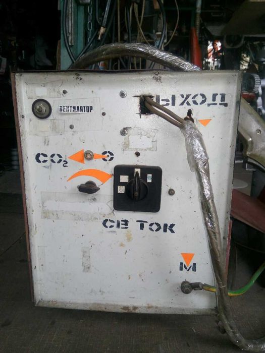 Выпрямитель сварочный  ВД-205 У * ПРОФИ * с полуавтоматом.