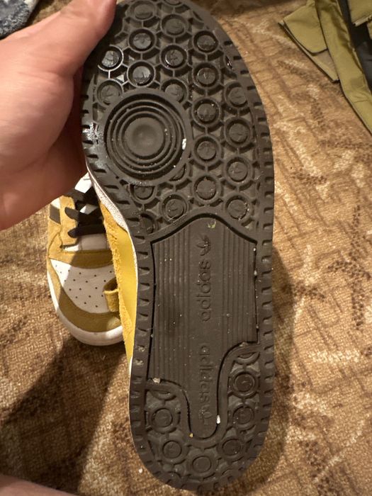 Кроссовки adidas оригинал личная полка