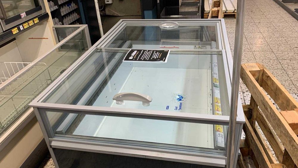 Lada chłodnicza lodówka przyścienna CONSTAN