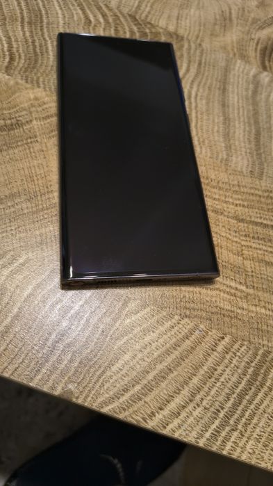 Samsung S22 ultra  używany, stan jak nowy