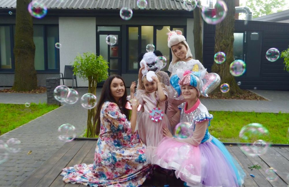 Ведучі, Ліло і Стіч День Народження, Лабубу, Аніматори, Мавка