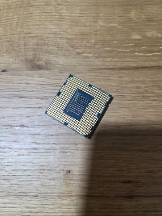 Процесор Intel i3 3220