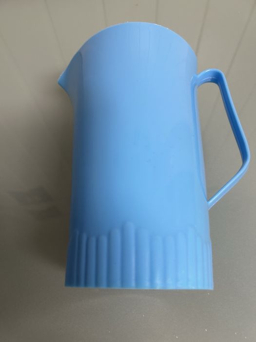 Jarro Vintage em Plástico