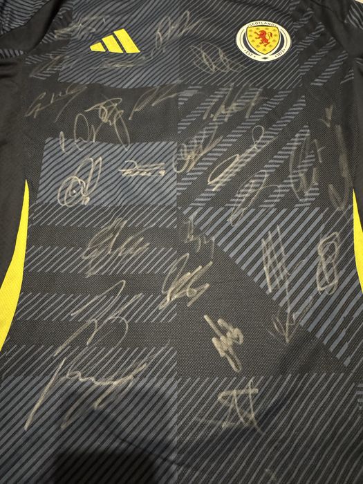 Camisola Seleção Escocesa Euro 2024 autografada com certificado