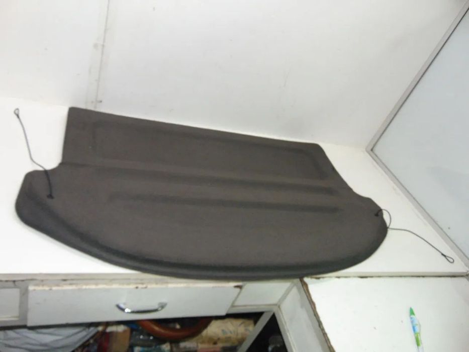 Mitsubishi carisma chapeleira