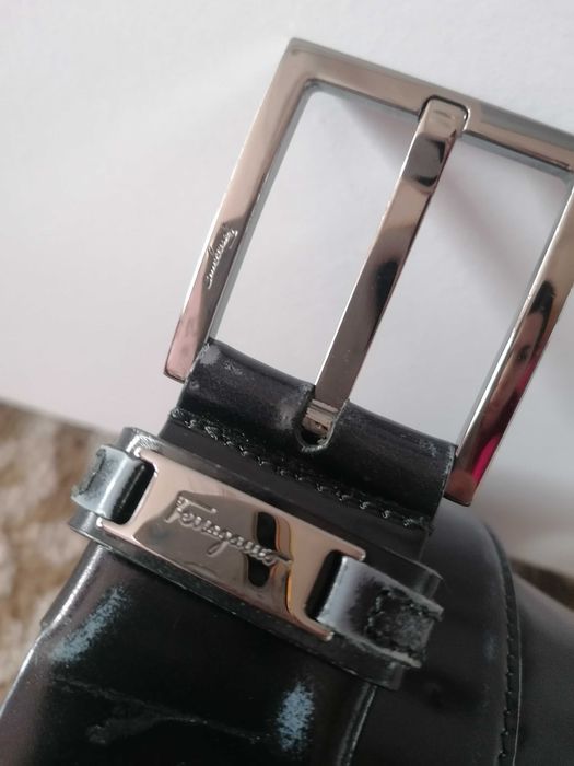 Шкіряні ремені Salvatore Ferragamo\Coccinelle\Prada