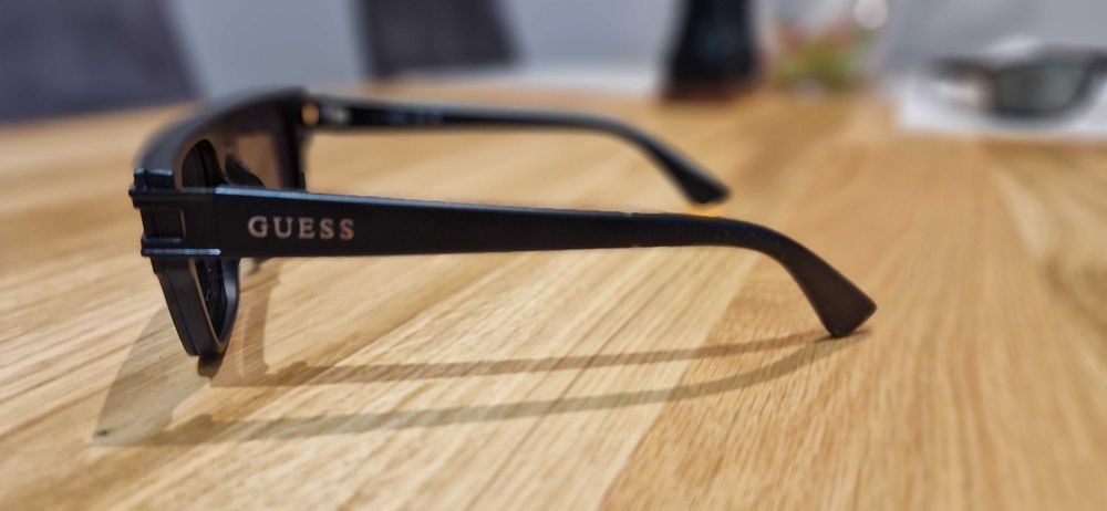 okulary przeciwsłoneczne GUESS GU00061