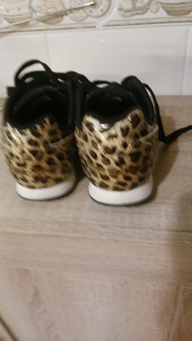 Ténis Reebok de senhora