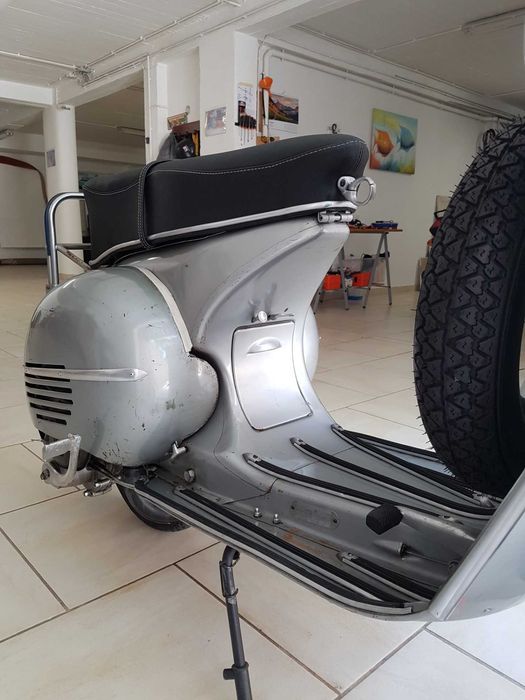 Vespa 150 GS3 Augsburg  de 1962 + vespa 50 de 1968 completamente renovada