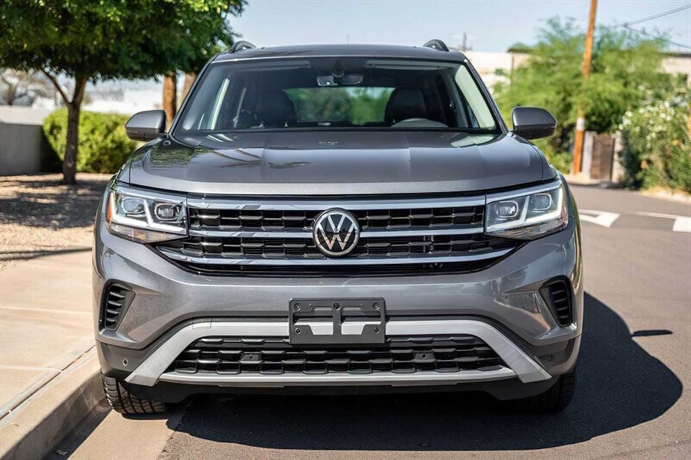 Volkswagen Atlas      2021