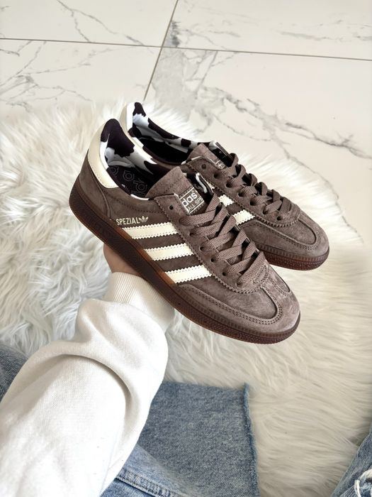 Жіночі кросівки Adidas Handball Spezial