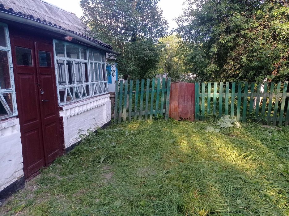 Житловий будинок Кутищі. Можливий обмін на Бус.