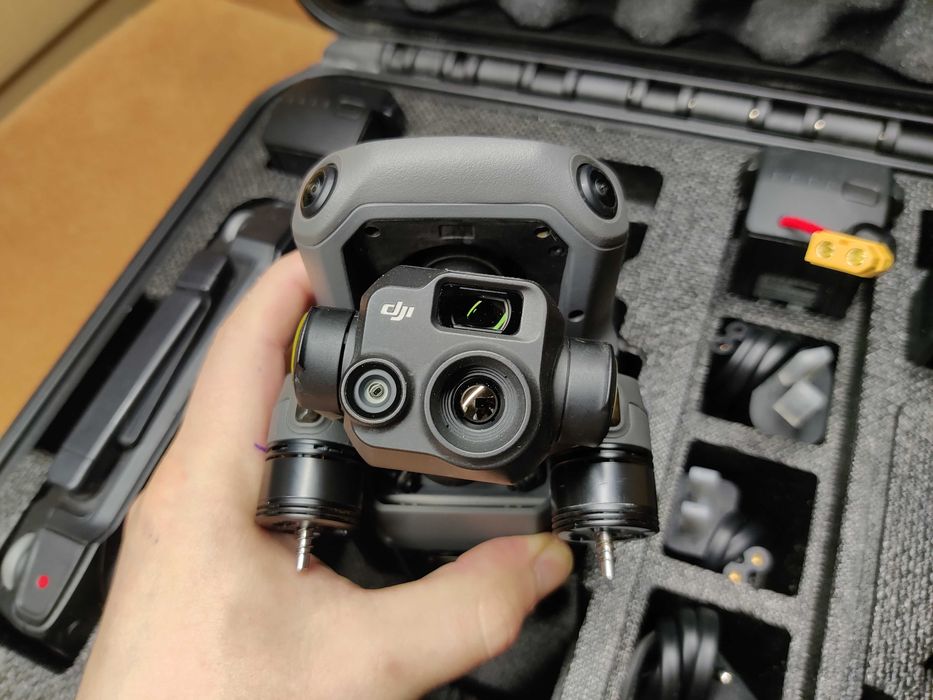 Дрон DJI Mavic 3T з кейсом і пультом квадрокоптер з тепловізором