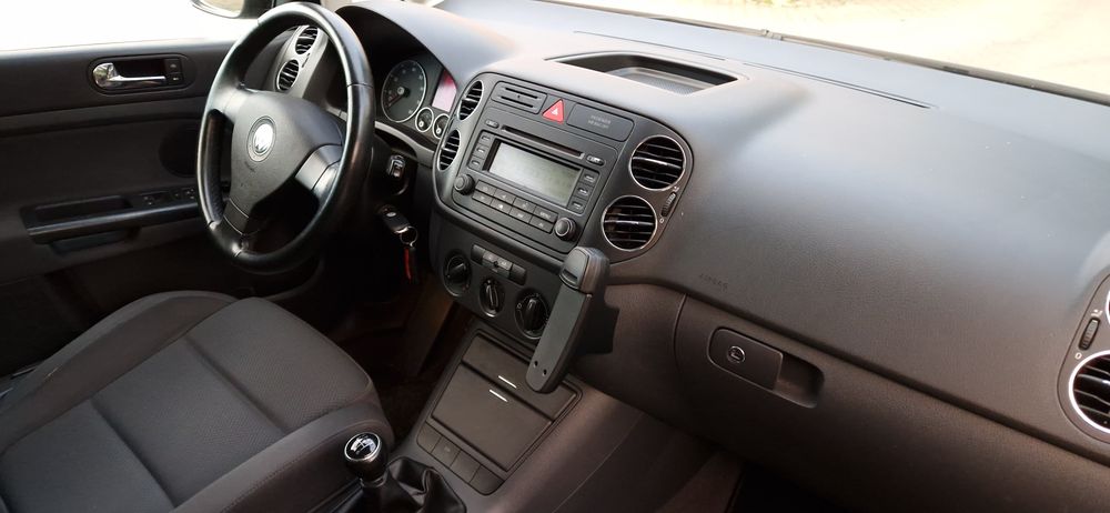 Volkswagen Golf V plus, 1.6 FSI,hak, serwisowany