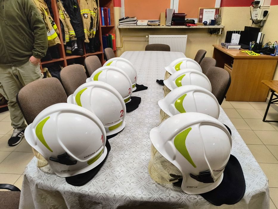 Hełm kask strażacki