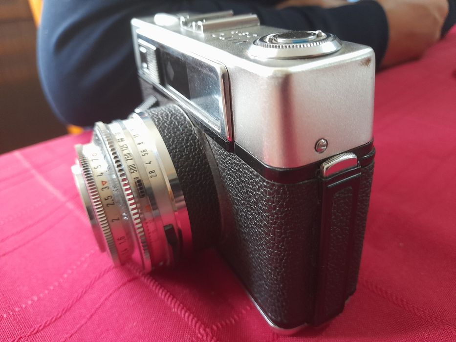Máquina fotográfica "voigtlander"