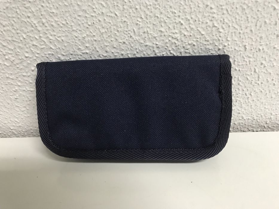 Estojo com Alicate de Cutículas e Lima Novo