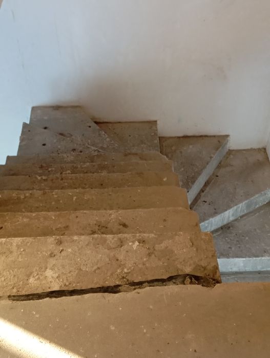 Продам будинок Новобудову! Незакінчений ремонт!