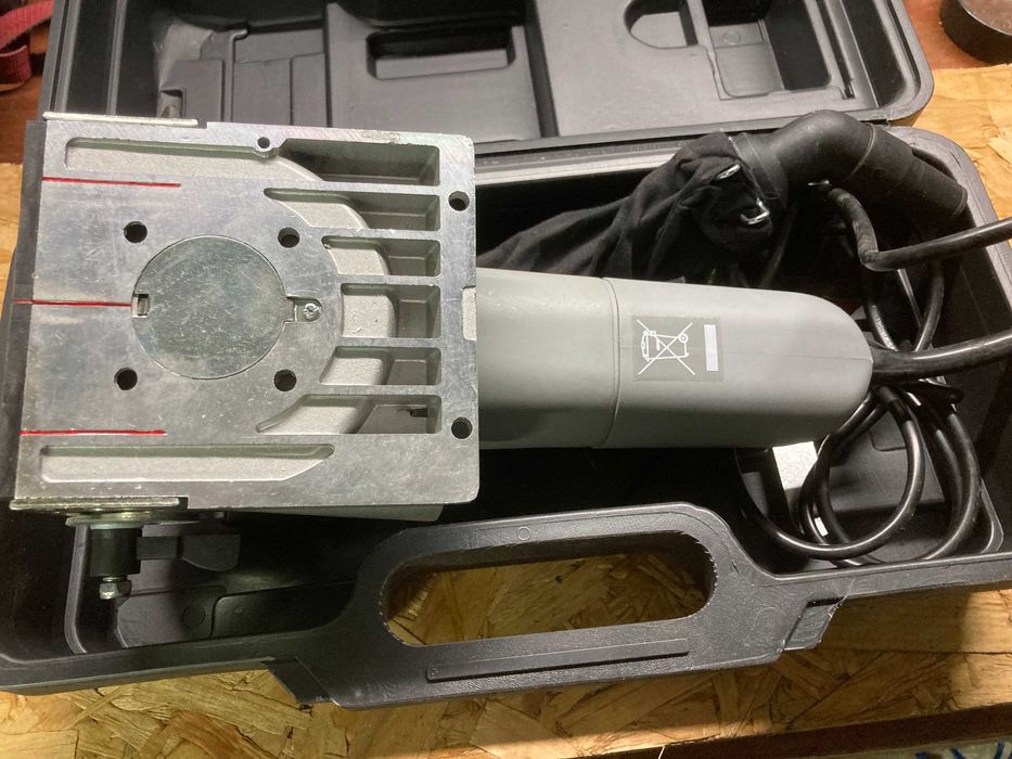 Entalhadora da linha profissional da Einhell nova troco