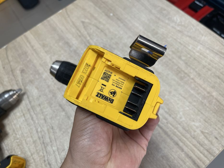 Dewalt DCD709, DCD709 / безщітковий шурупокрут Девольт