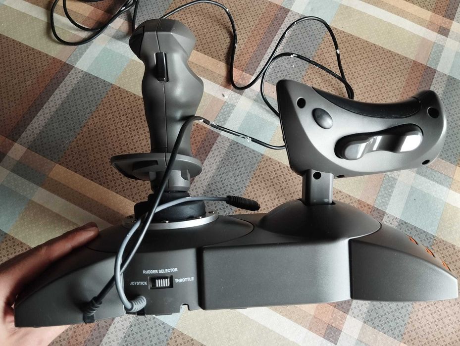 Thrustmaster Top Gun Afterburner Joystick64283968781569124